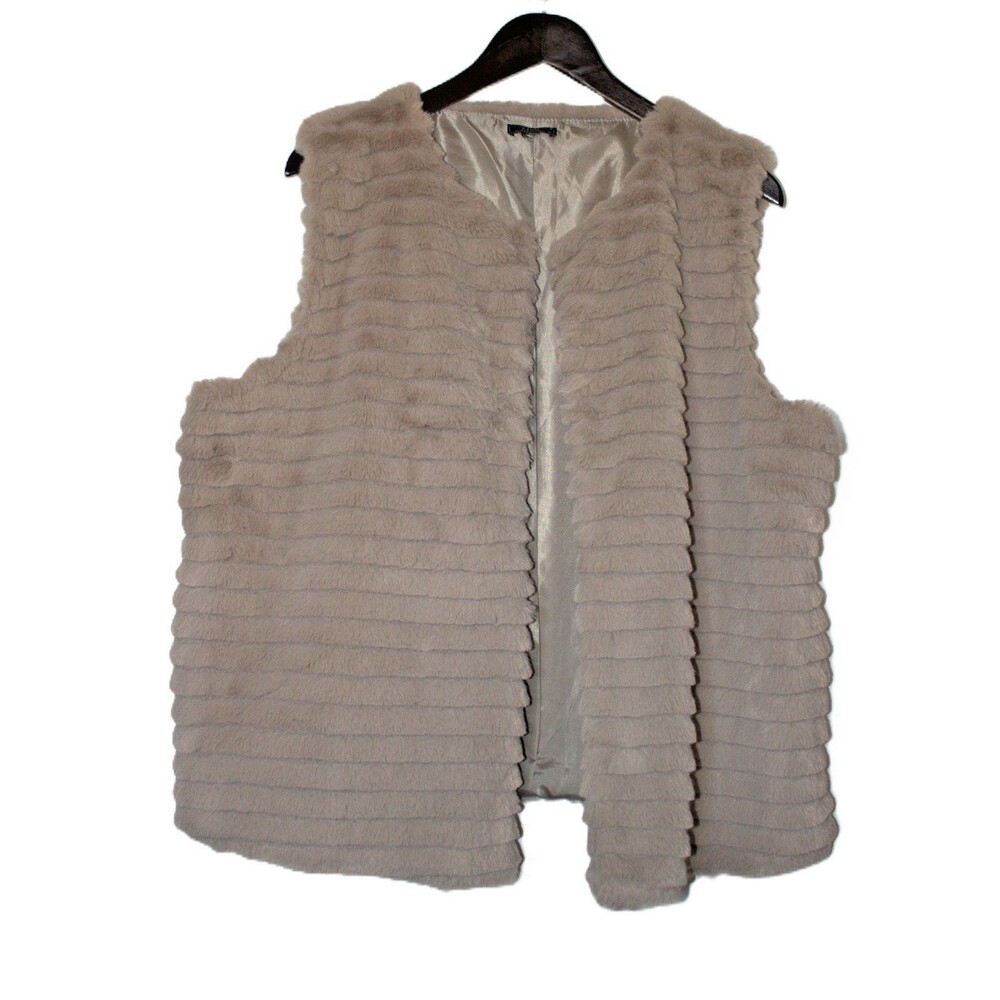 Lisa International Size 2X Faux Fur Sleeveless Light Brown‎ Layering Vest